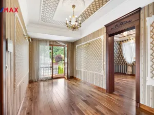 Prodej rodinného domu, Jenišov - Pod Rohem, K Rohu, 435 m2