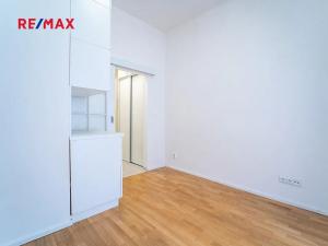 Prodej - jiné, Praha - Nové Město, Příčná, 12 m2
