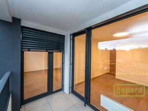 Pronájem bytu 2+kk, Praha, U Pergamenky, 55 m2