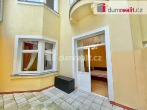 Prodej bytu 2+kk, Mariánské Lázně, Mladějovského, 55 m2