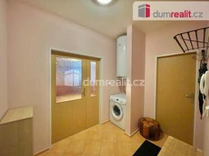 Prodej bytu 2+kk, Mariánské Lázně, Mladějovského, 55 m2