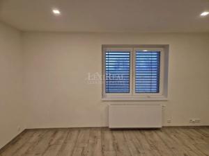Pronájem bytu 3+kk, Sluhy, 79 m2
