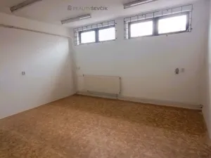 Pronájem obchodního prostoru, České Budějovice - České Budějovice 3, Jeremiášova, 102 m2