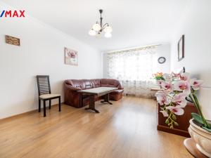 Prodej bytu 2+1, Karlovy Vary - Stará Role, Karlovarská, 61 m2