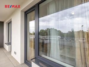 Pronájem bytu 3+kk, Praha - Strašnice, Zvěřinova, 96 m2