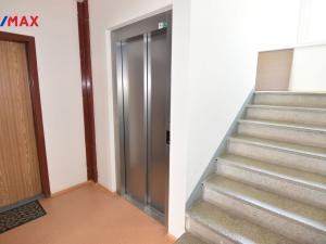 Prodej bytu 2+1, Olomouc - Nové Sady, Zikova, 43 m2