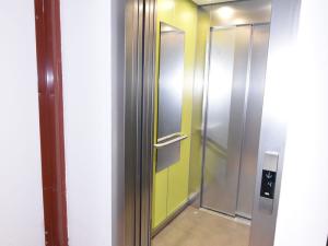 Prodej bytu 2+1, Olomouc - Nové Sady, Zikova, 43 m2