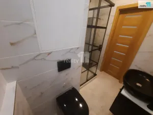 Pronájem bytu 1+kk, Nový Bor, Svojsíkova, 30 m2