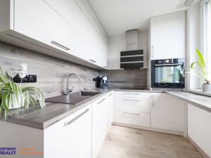 Prodej bytu 2+1, Prostějov, Mozartova, 59 m2