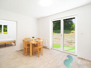 Prodej apartmánu, Horní Stropnice - Chlupatá Ves, 231 m2