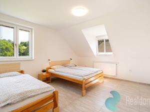 Prodej apartmánu, Horní Stropnice - Chlupatá Ves, 231 m2