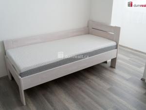 Pronájem bytu 1+kk, Praha - Střížkov, Děčínská, 32 m2