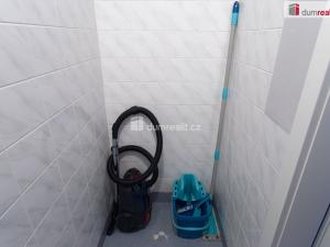 Pronájem bytu 1+kk, Praha - Střížkov, Děčínská, 32 m2