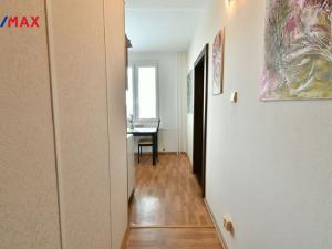 Prodej bytu 3+1, Jičín - Valdické Předměstí, Pod lipami, 69 m2