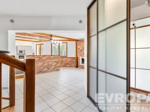 Prodej rodinného domu, Sulice - Hlubočinka, U Lesa, 272 m2