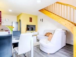 Prodej bytu 3+kk, Polerady, 78 m2