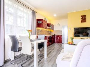 Prodej bytu 3+kk, Polerady, 78 m2