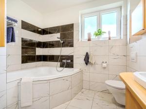 Prodej bytu 3+kk, Polerady, 78 m2