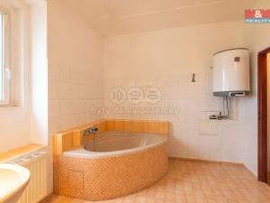 Prodej rodinného domu, Chožov, 130 m2