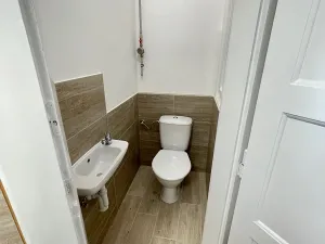 Pronájem obchodního prostoru, Praha - Libeň, Krejčího, 55 m2