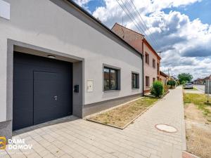 Prodej rodinného domu, Uherský Ostroh - Ostrožské Předměstí, Blatnická, 128 m2
