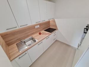 Pronájem bytu 2+1, Teplice - Trnovany, Antonína Sochora, 39 m2