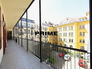 Pronájem bytu 4+kk, Praha - Smíchov, Štefánikova, 147 m2