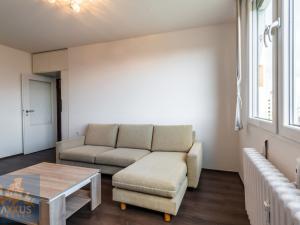 Pronájem bytu 3+kk, Praha - Bohnice, Řešovská, 56 m2