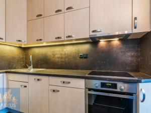 Pronájem bytu 3+kk, Praha - Bohnice, Řešovská, 56 m2