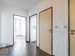 Pronájem bytu 3+kk, Praha - Bohnice, Řešovská, 56 m2