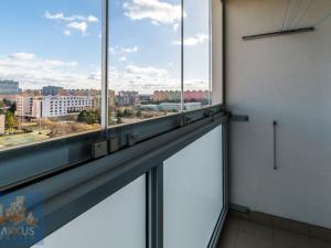Pronájem bytu 3+kk, Praha - Bohnice, Řešovská, 56 m2