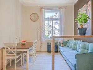 Pronájem bytu 2+kk, Praha - Vršovice, Kodaňská, 49 m2