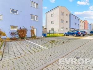 Prodej garážového stání, Popůvky, 12 m2