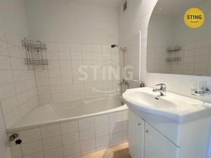 Pronájem bytu 2+1, Třebíč, Novodvorská, 52 m2