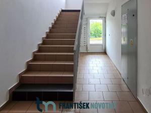 Pronájem bytu 2+kk, Lipůvka, 63 m2