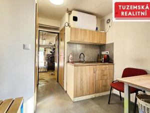 Pronájem skladu, Šternberk, Závodní, 145 m2