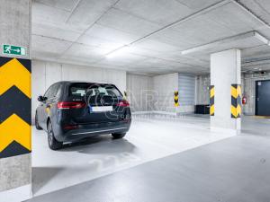 Pronájem bytu 1+kk, Praha - Strašnice, Zvěřinova, 49 m2