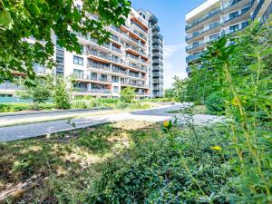Pronájem bytu 1+kk, Praha - Strašnice, Zvěřinova, 49 m2