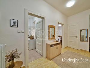 Prodej bytu 2+1, Praha - Žižkov, Baranova, 80 m2