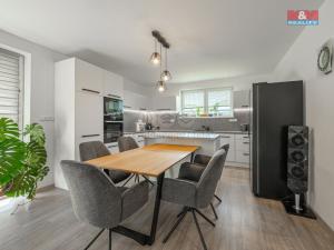 Pronájem rodinného domu, Benešov - Mariánovice, 121 m2