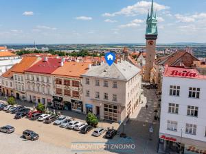 Prodej činžovního domu, Znojmo, Horní náměstí, 663 m2