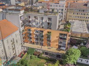 Prodej bytu 2+kk, Praha - Holešovice, Na Maninách, 71 m2