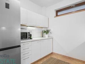 Prodej bytu 2+kk, Praha - Holešovice, Na Maninách, 71 m2