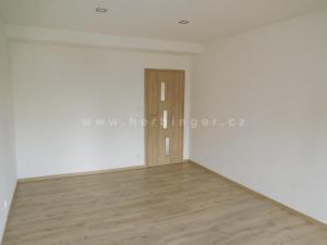 Pronájem bytu 2+1, Ostrava - Poruba, Čkalovova, 55 m2