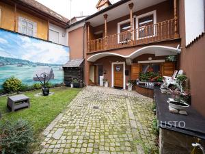 Pronájem bytu 2+kk, Třeboň, Březanova, 54 m2