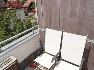 Pronájem bytu 2+kk, Praha - Žižkov, V domově, 50 m2