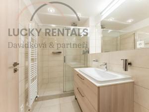 Pronájem bytu 2+kk, Praha - Modřany, Zlochova, 56 m2