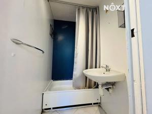 Pronájem bytu 2+kk, Hluboká nad Vltavou, Švermova, 43 m2