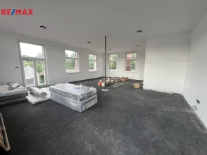 Prodej výrobních prostor, Humpolec, Nádražní, 1924 m2