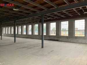 Prodej výrobních prostor, Humpolec, Nádražní, 1924 m2